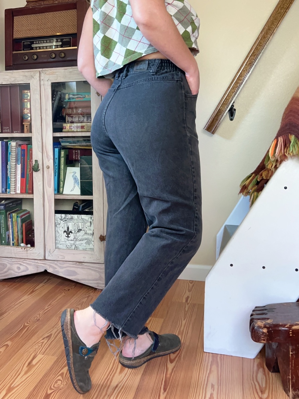 Vintage Y2K Lee Black Faded Denim Mom Jeans High Rise Elastic Waist Raw Hem